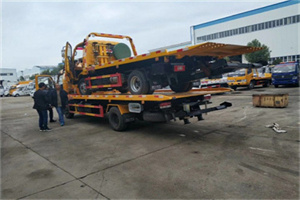 河曲同城汽车补胎